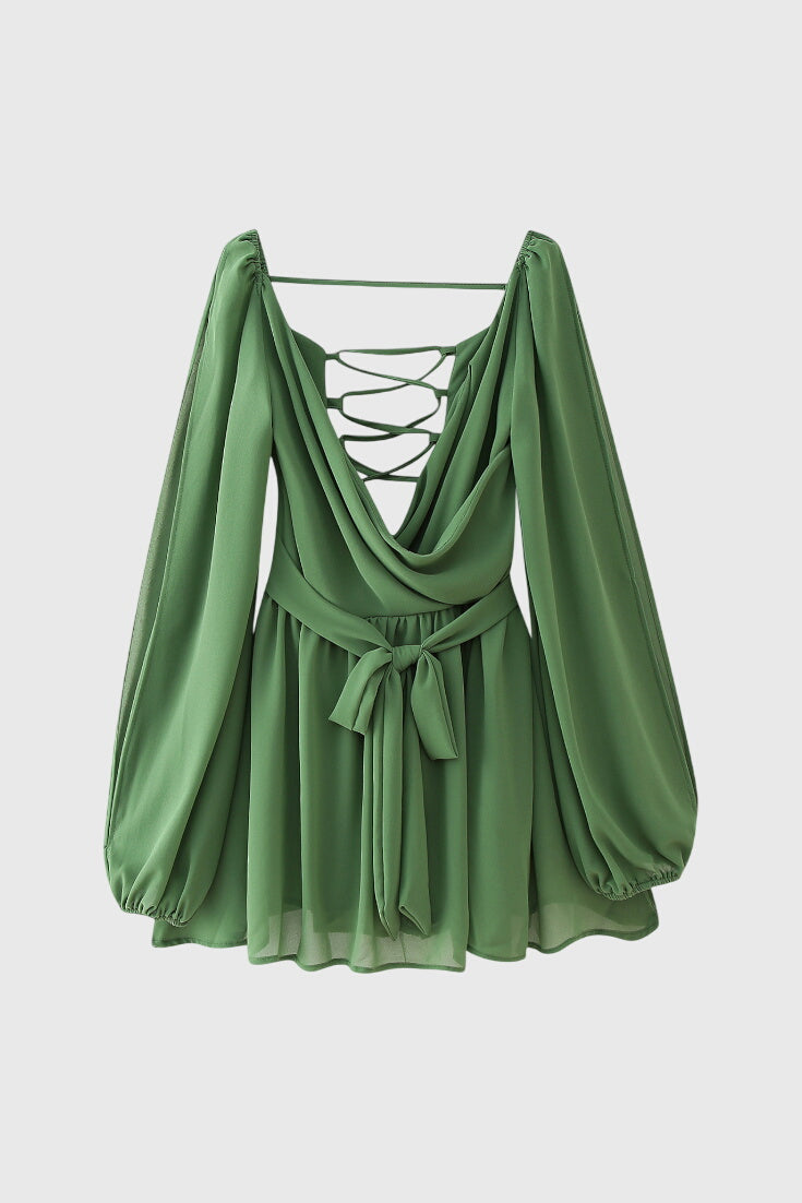 Mini dresses with a V-neck and light sleeves