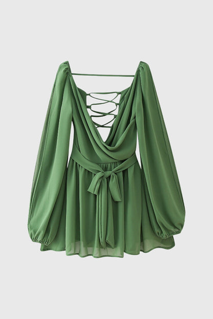 Mini dresses with a V-neck and light sleeves