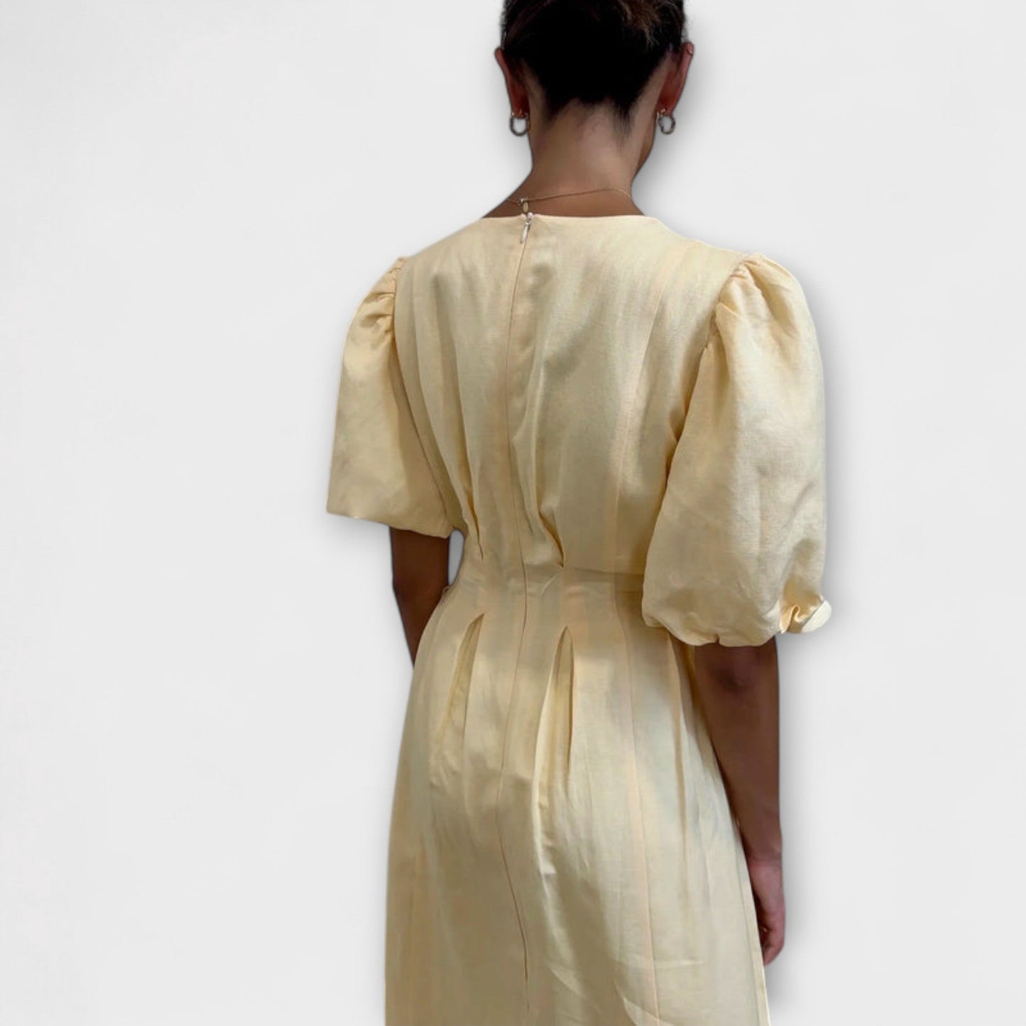 Josephine - Light Yellow Maxi Dress with Breezy Design