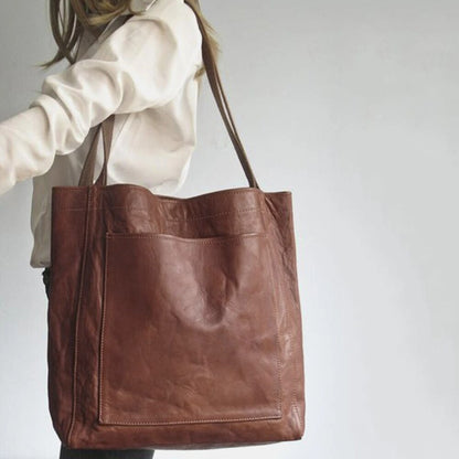 Lora - Stylish and Functional Shoulder Bag