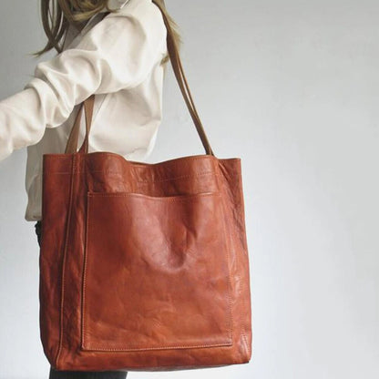 Lora - Stylish and Functional Shoulder Bag