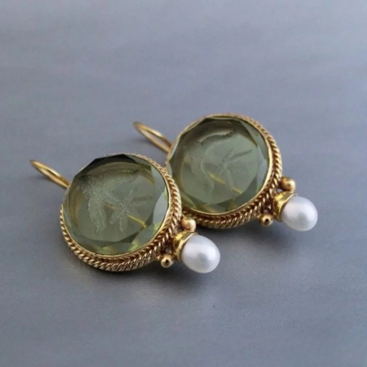 Vintage Green Stone Round Earrings