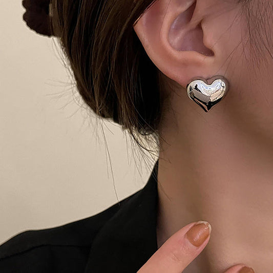 Chic Heart Earrings