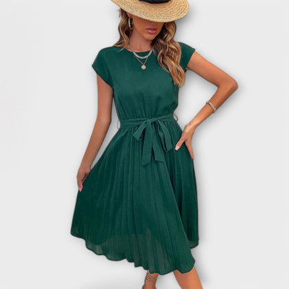 Claire - Casual Midi Dress with Short Sleeves and Pleats