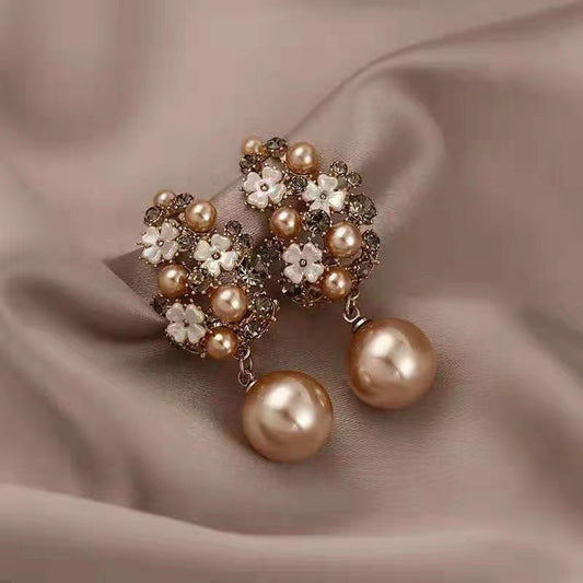 Chic Flower Bead Earrings
