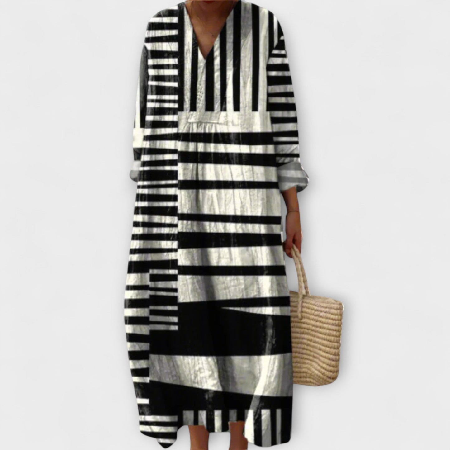 Doris - Chic Geometric Dress