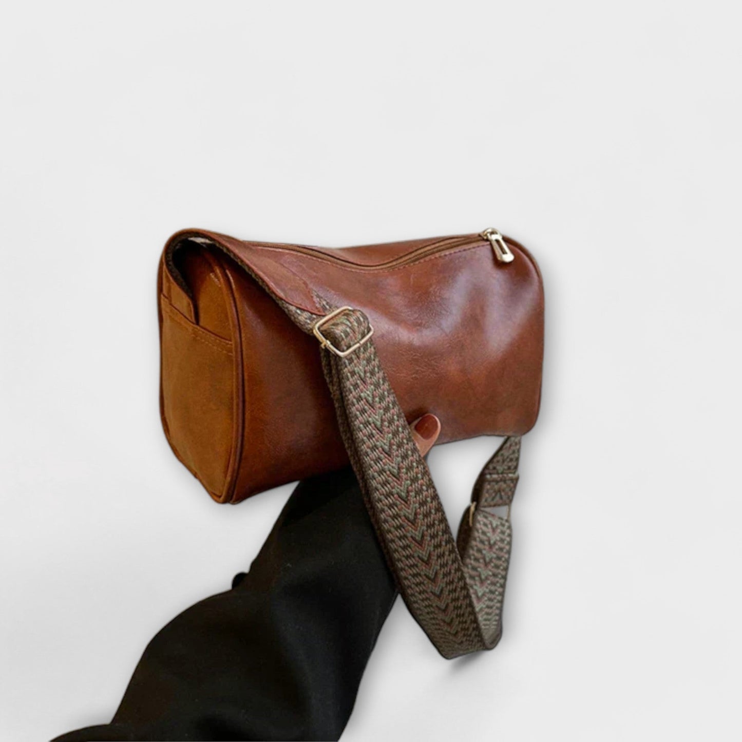 Lora Vintage Crossbody Bag