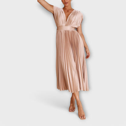 Maria - Chic Pleated Dress