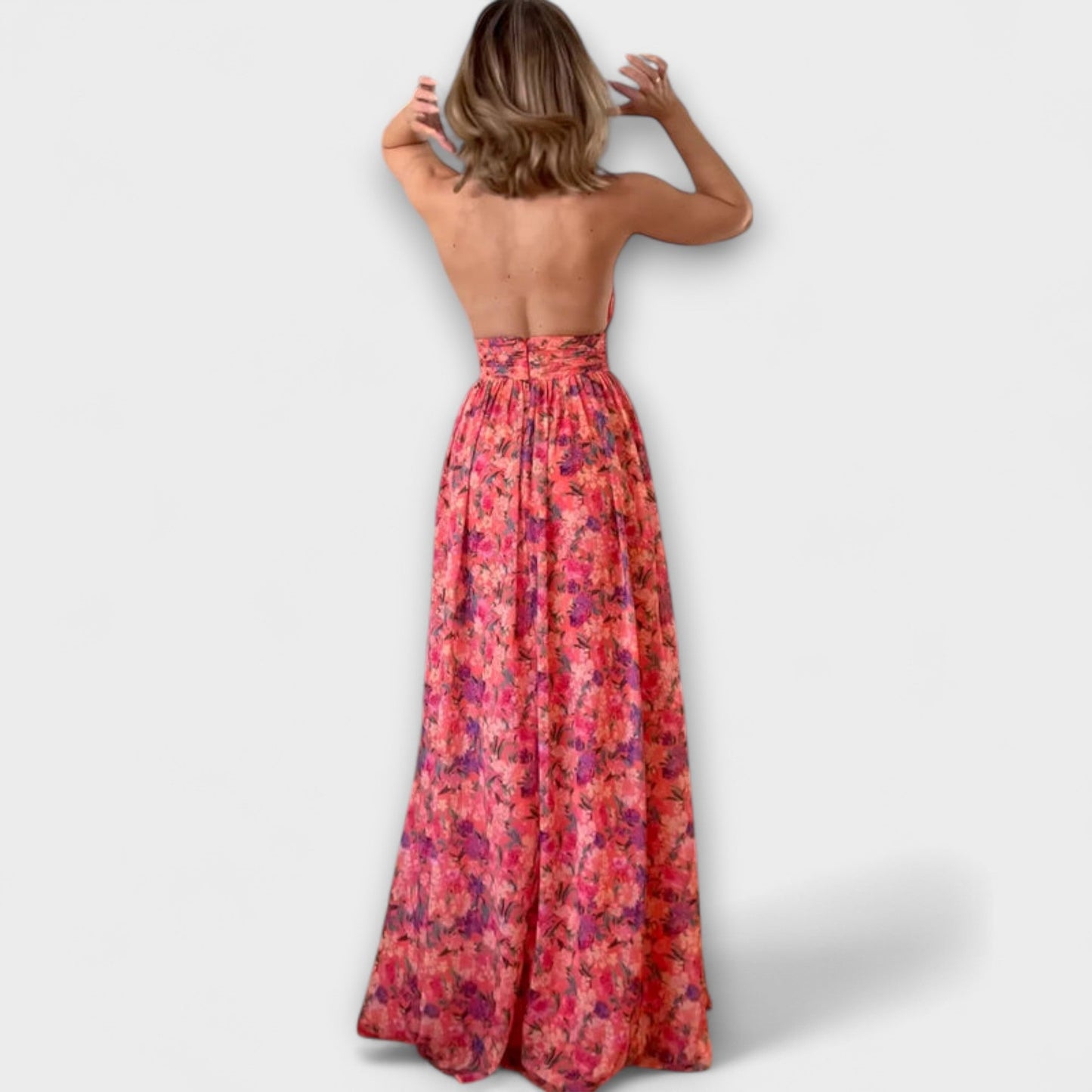 Nortrud - Floral Print Backless Maxi Dress