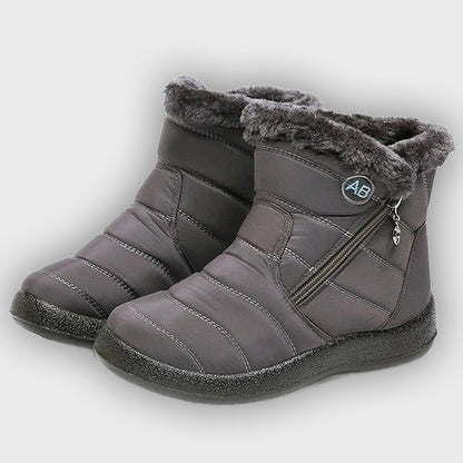 Ragnhild – Women’s Fur-Lined Winter Snow Boots with Zipper Closure
