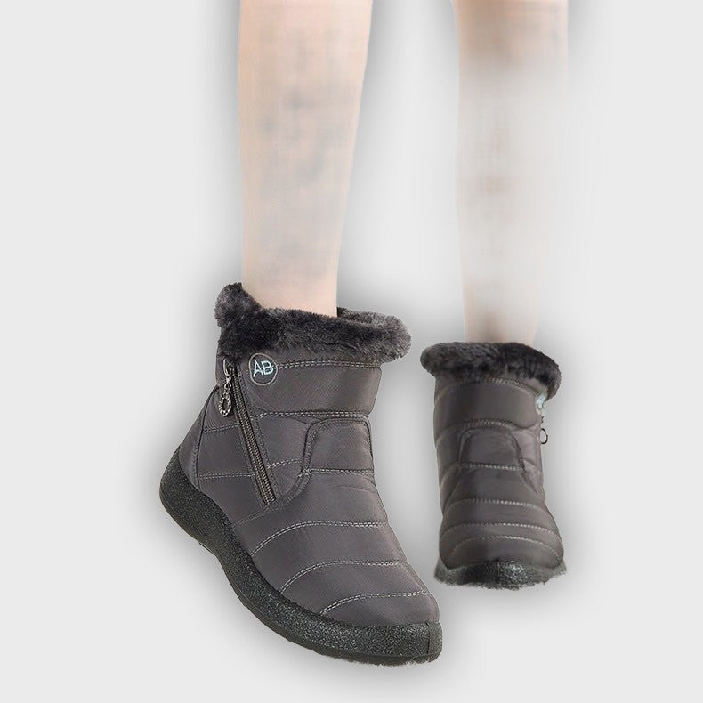Ragnhild – Women’s Fur-Lined Winter Snow Boots with Zipper Closure