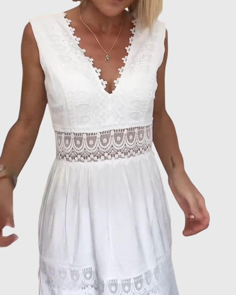 Lace Dresses with V-Neckline (Almost Sold Out)