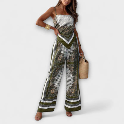 Dakota - Chic Vest and Pants Set
