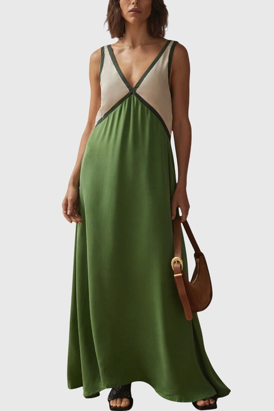 Summer Boho Dress with V-Neck
