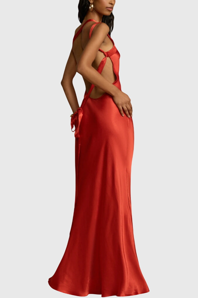 Maxi Dresses with Diagonal Straps and Open Back
