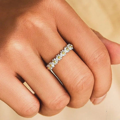 Adjustable Silver Ring with Hand-Painted Enamel Daisy Design