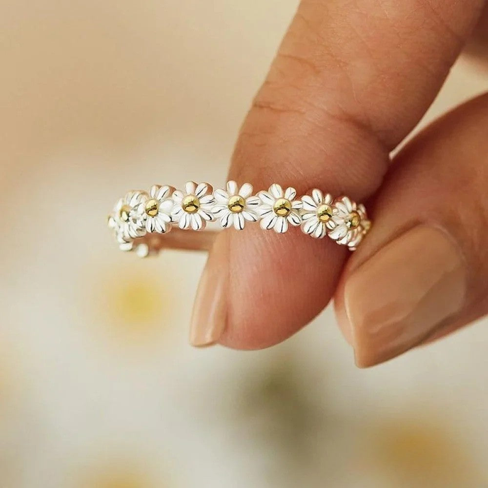 Adjustable Silver Ring with Hand-Painted Enamel Daisy Design