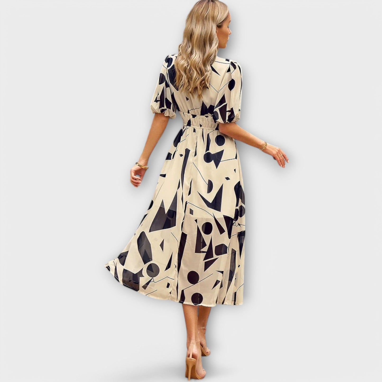 Mathilda - Chic Midi Dress