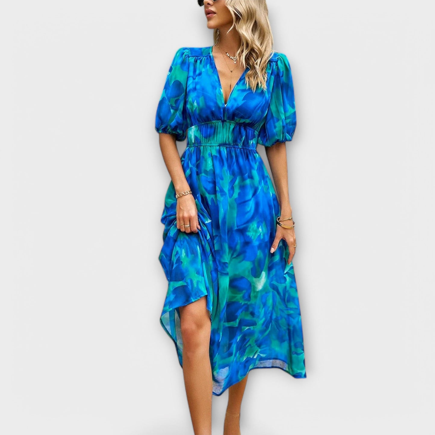 Mathilda - Chic Midi Dress