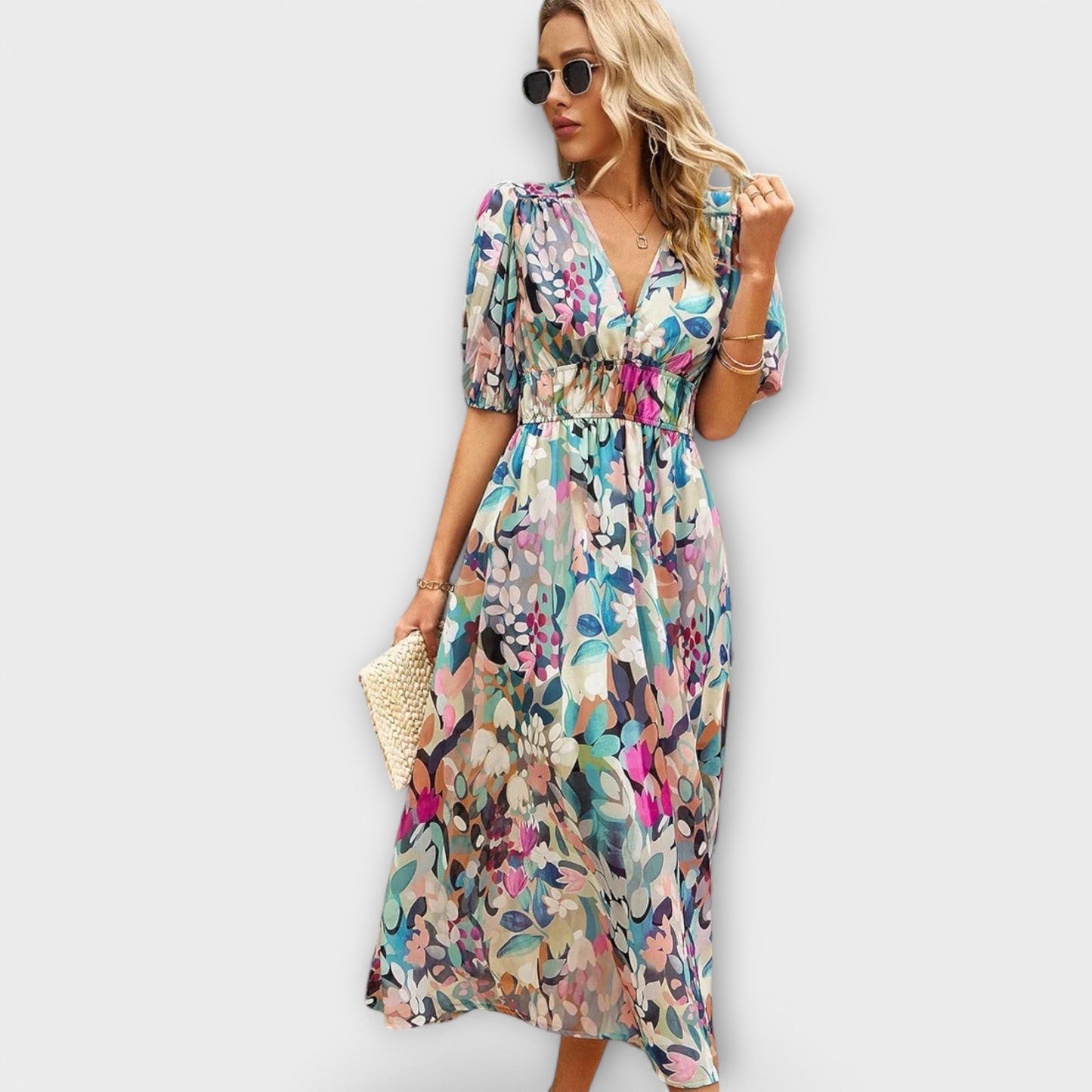 Mathilda - Chic Midi Dress