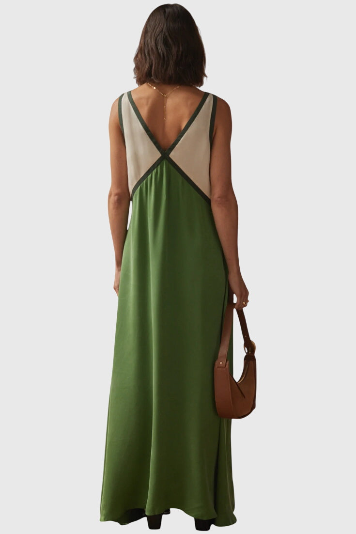 Summer Boho Dress with V-Neck