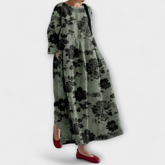 Violet – Dress with Botanical Charm