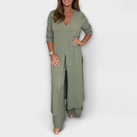 2-Piece Chic Women's Coordinated Set