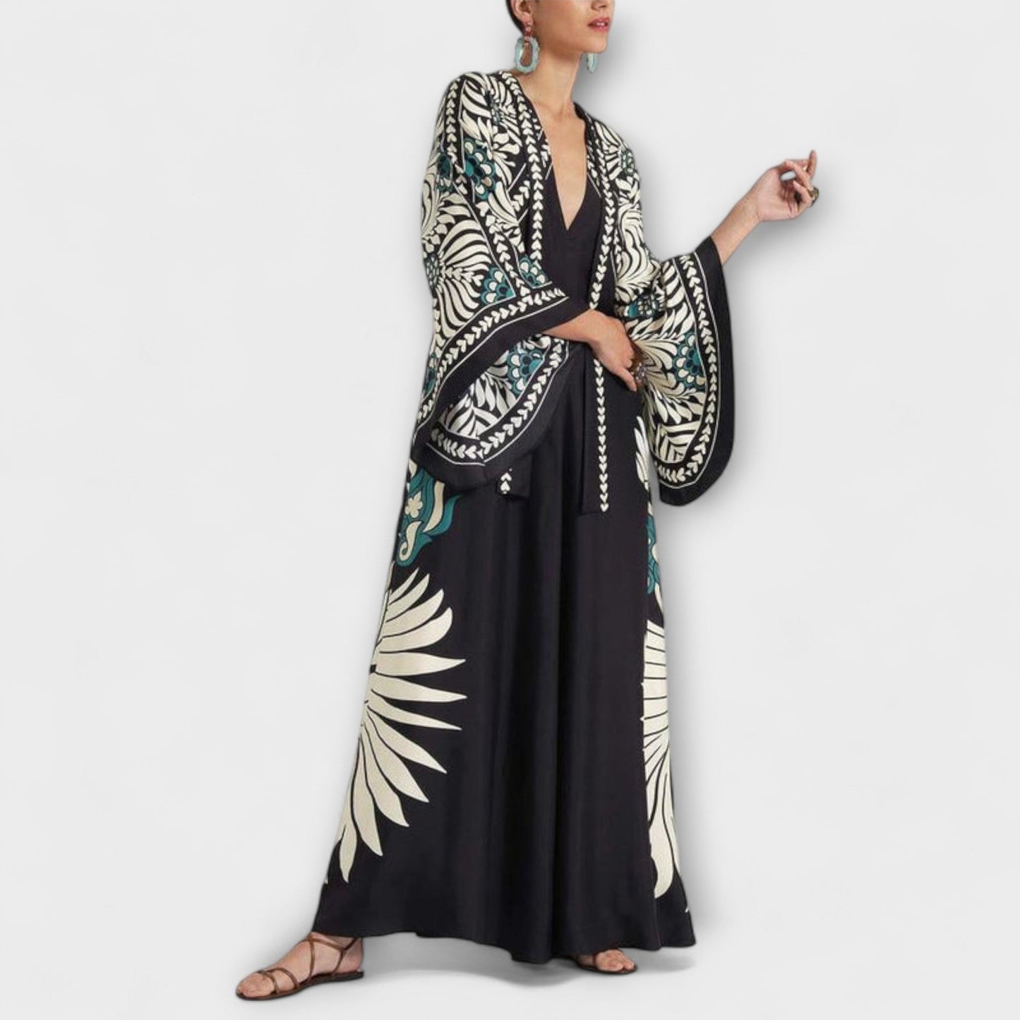 Giselle - Stylish Floral Print Flowy Maxi Dress