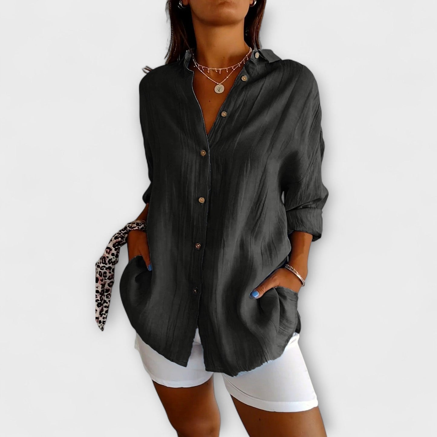 Saskia - Women's Elegant Blouse