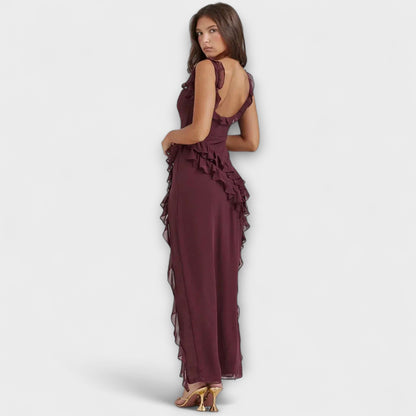 Lara - Chic Maxi Dress with Slit