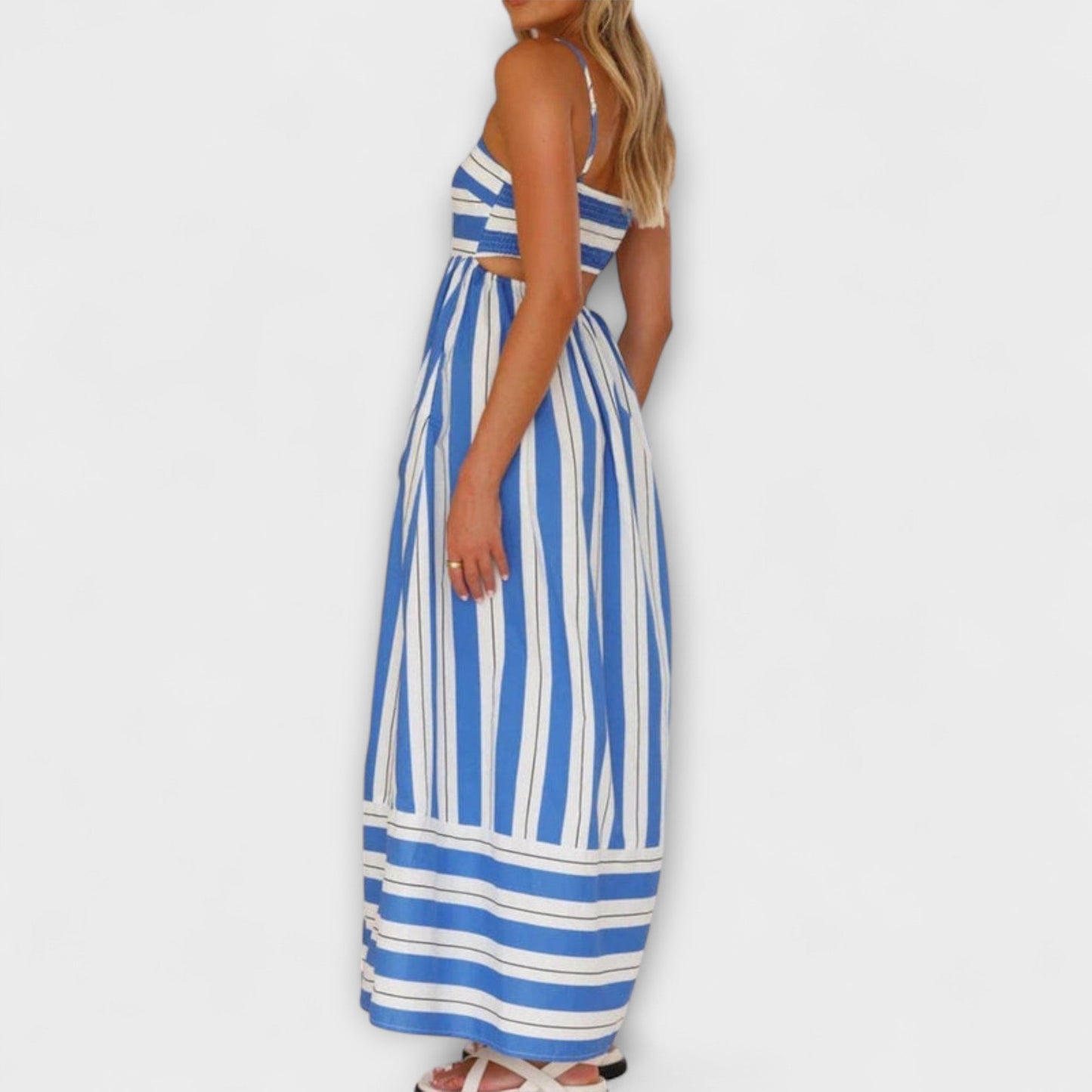 Svea - Maxi Dress in Soft Bloom