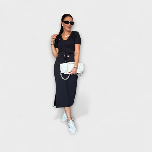 Danielle - Stylish V-Neck Top with Skirt