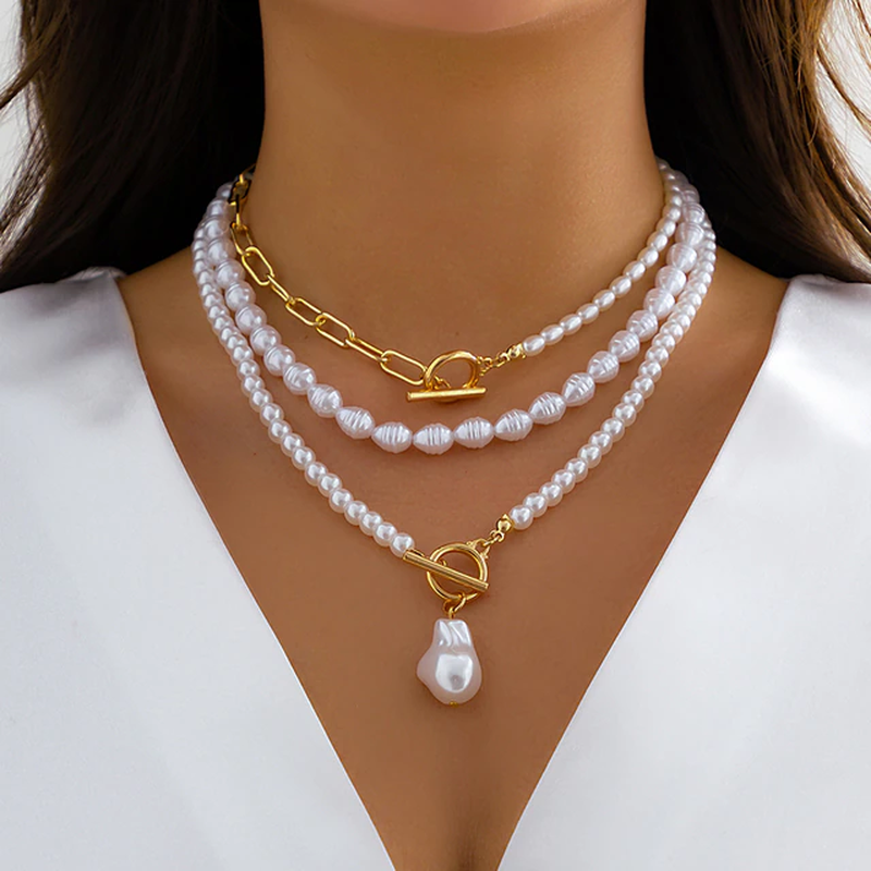Layered Vintage Pearl Necklace