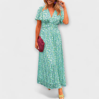 Elsie - Timeless V-Neck Dress