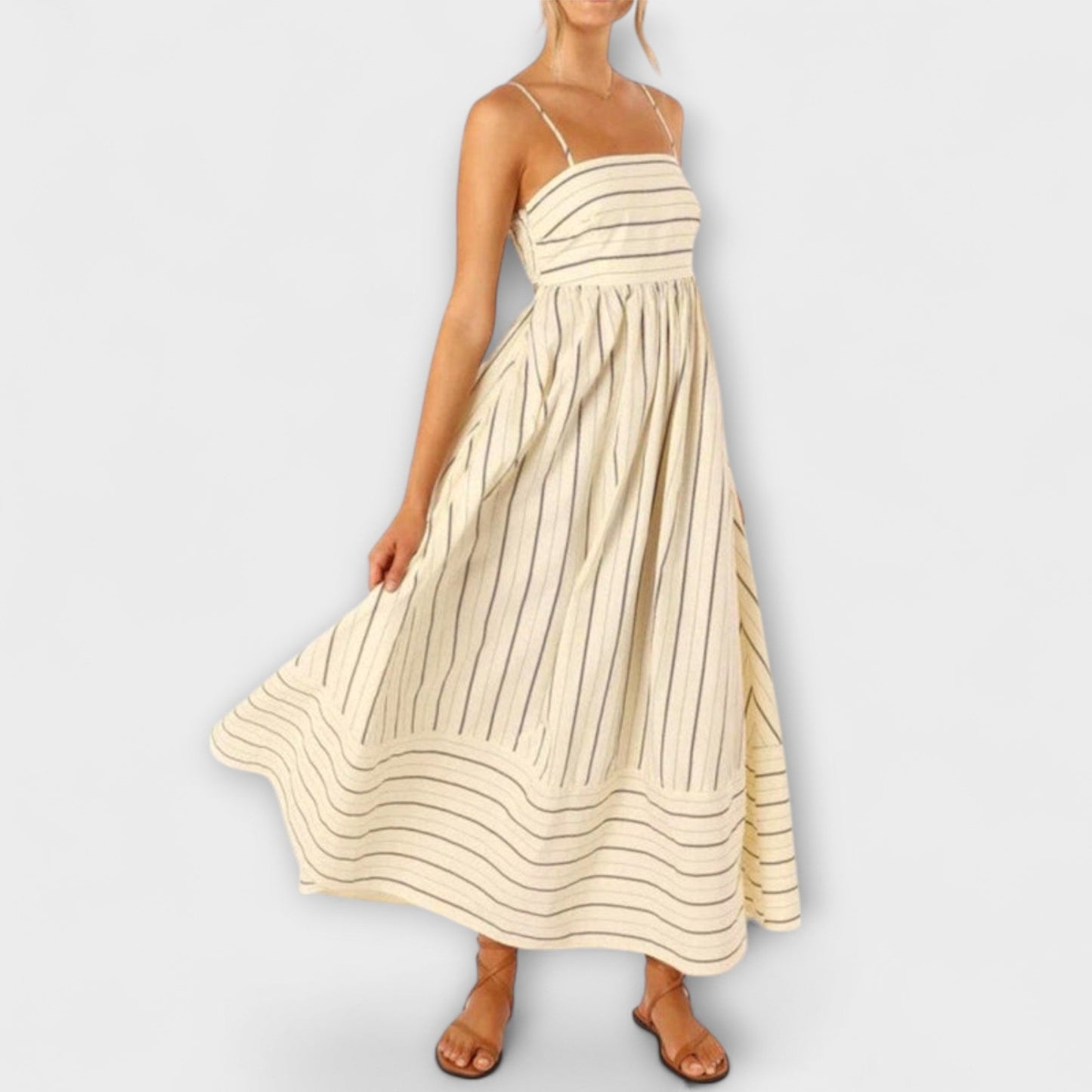 Svea - Maxi Dress in Soft Bloom